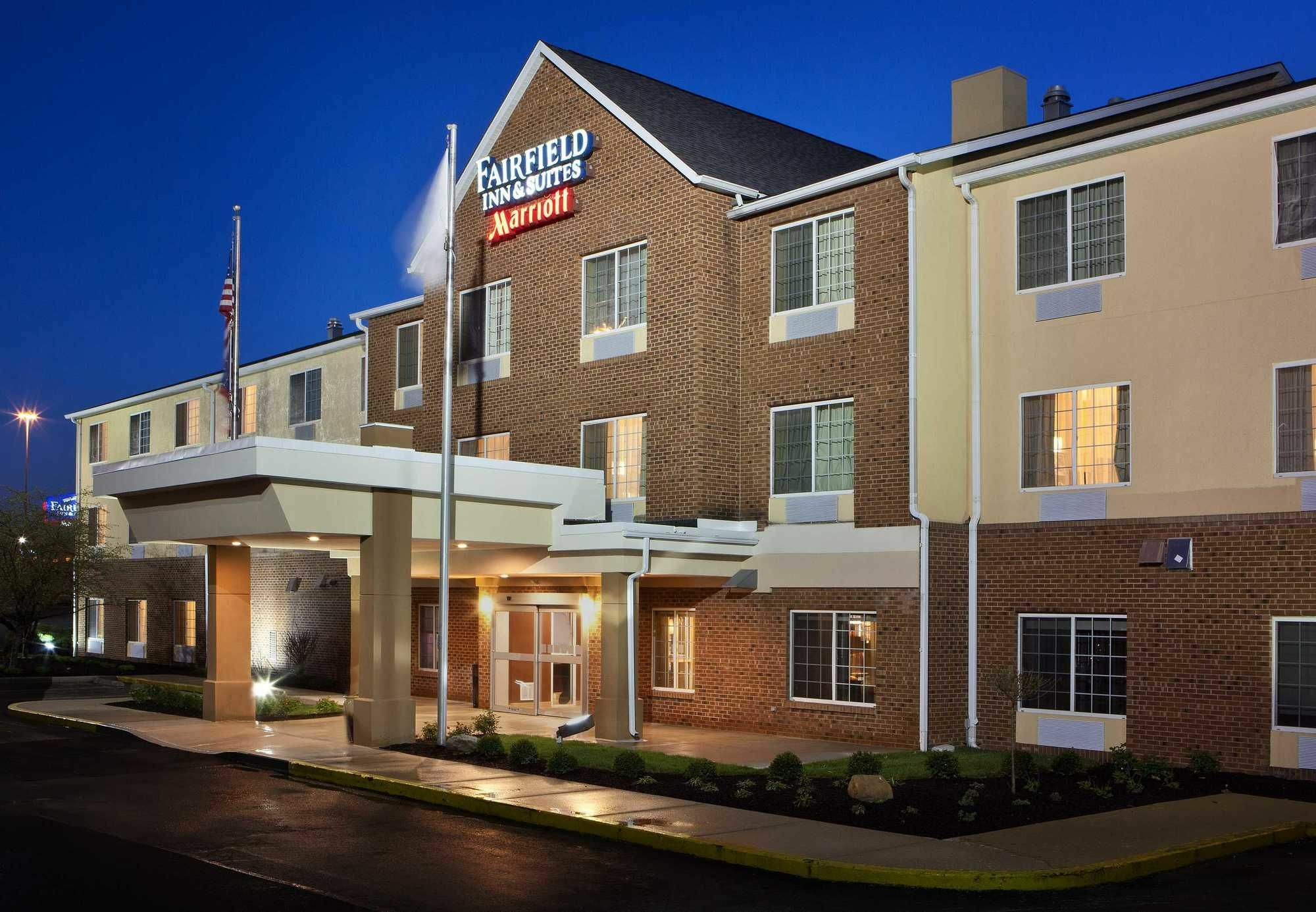 Fairfield Inn And Suites By Marriott Cincinnati Eastgate Экстерьер фото